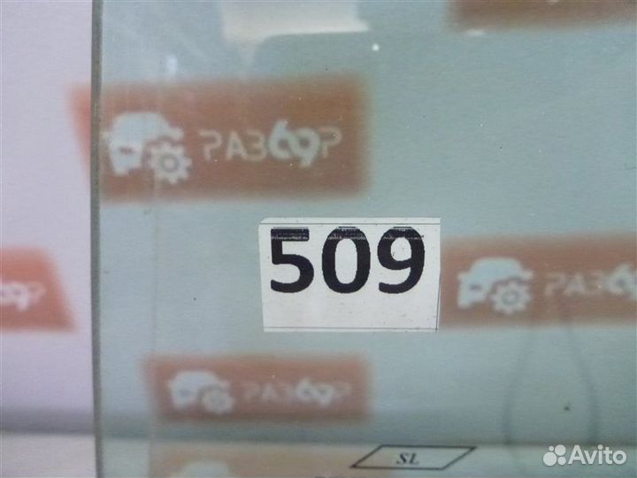 Стекло двери заднее левое Audi A4 B5 ADR 1995