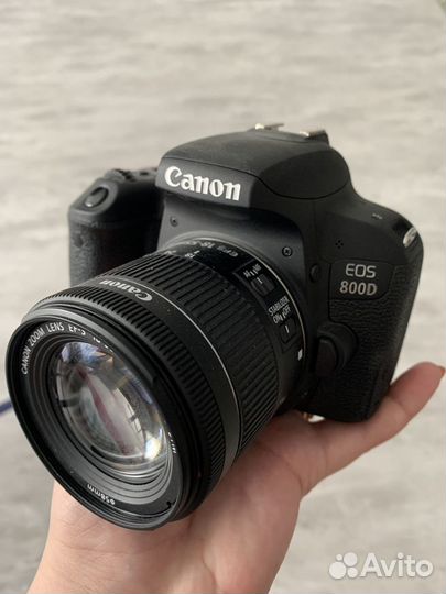 Зеркальный фотоаппарат canon EOS 800D
