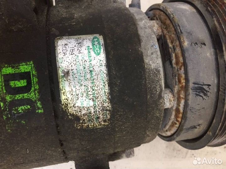 Компрессор кондиционера Hyundai Accent