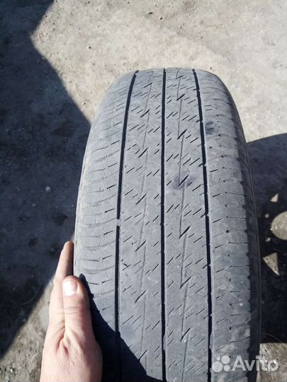 Dunlop Grandtrek ST20 215/70 R16