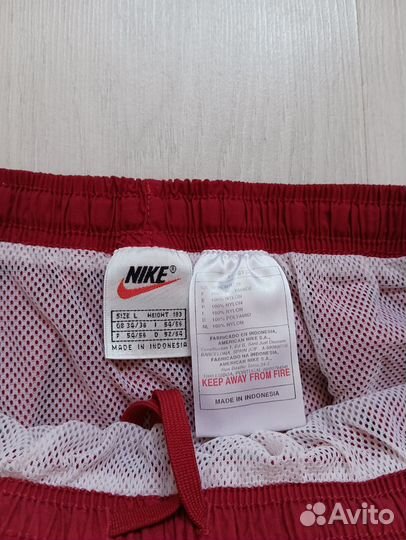Винтажные нейлоновые шорты Nike 90-х оригинал