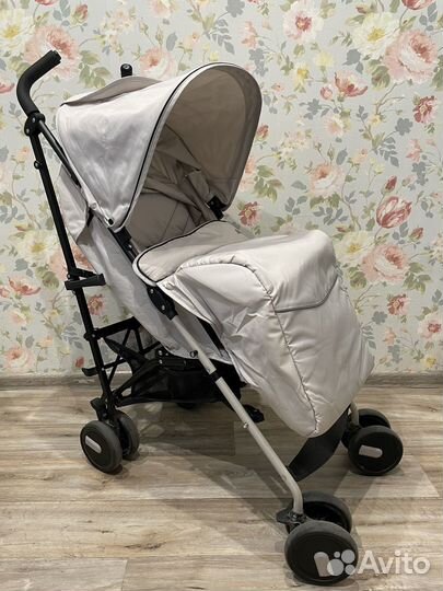 Прогулочная коляска трость