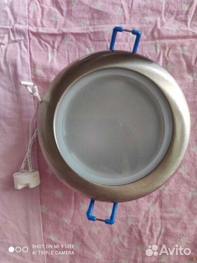 Светильник встраиваемый