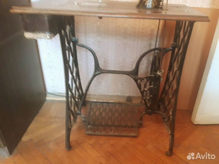 Швейная машинка Госвеймашина