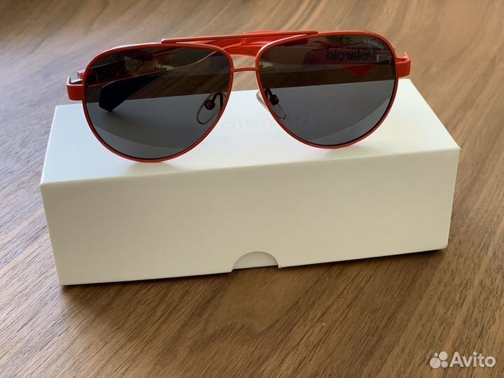 Солнезащитные очки Polaroid. Оригинал