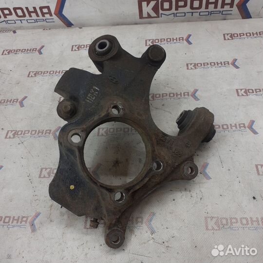 Цапфа задняя правая 527202B010 hyundai santa FE N