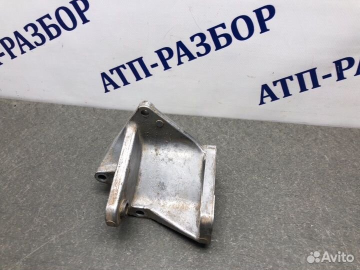 Кронштейн гур Nissan Almera N16 QG15DE 2005