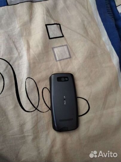 Nokia Asha 305