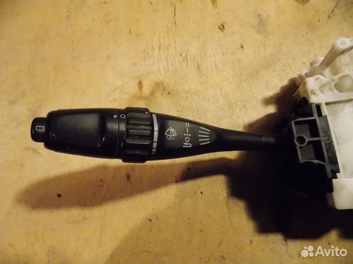 Подрулевые переключатели Mitsubishi Space Star