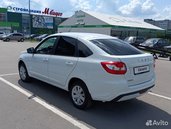 LADA Granta 1.6 МТ, 2023
