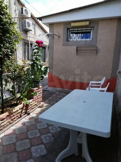 2-к. квартира, 42 м², 1/1 эт.