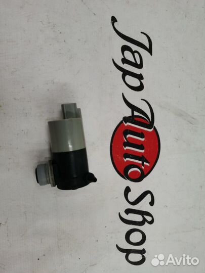 Насос омывателя Toyota Corolla (E150)