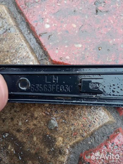 Subaru Impreza g11 накладки стойки левая