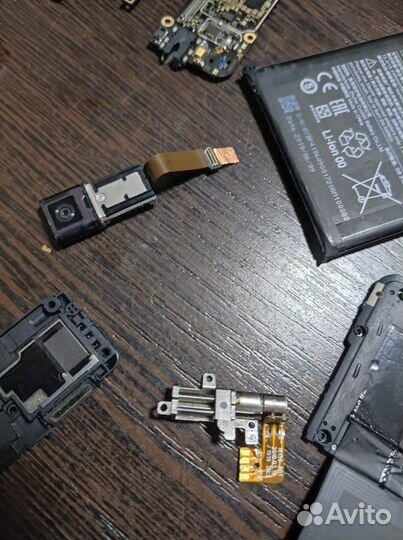 Телефон Xiaomi Mi 9T на запчасти разбор