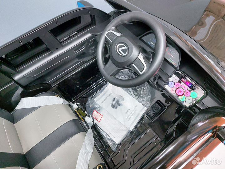 Детский электромобиль