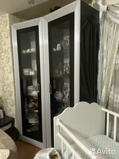 Стенка в гостиную новая