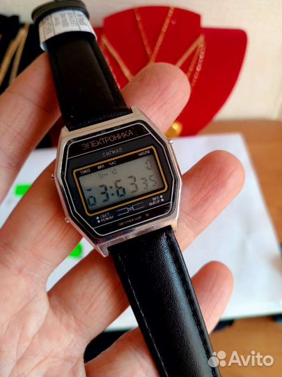 Часы СССР электронные электроника сигнал