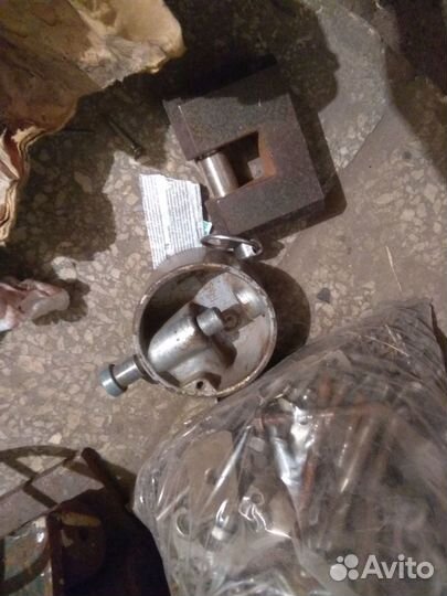 Замок навесной