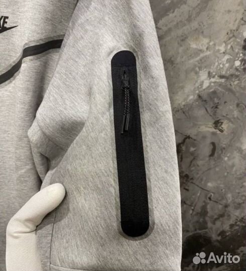 Серое худи nike tech fleece