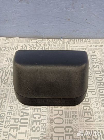 Стоп-сигнал Renault Duster 1