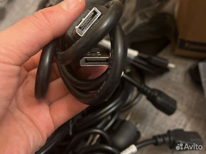 Кабель для компьютера