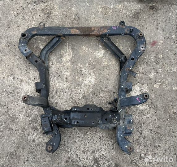 Подрамник передний Opel Vectra B