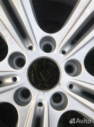 Литой диск r17 bmw f30