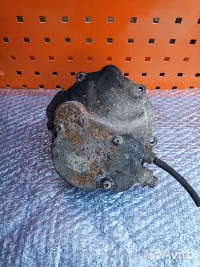 Вакуумный насос Mercedes