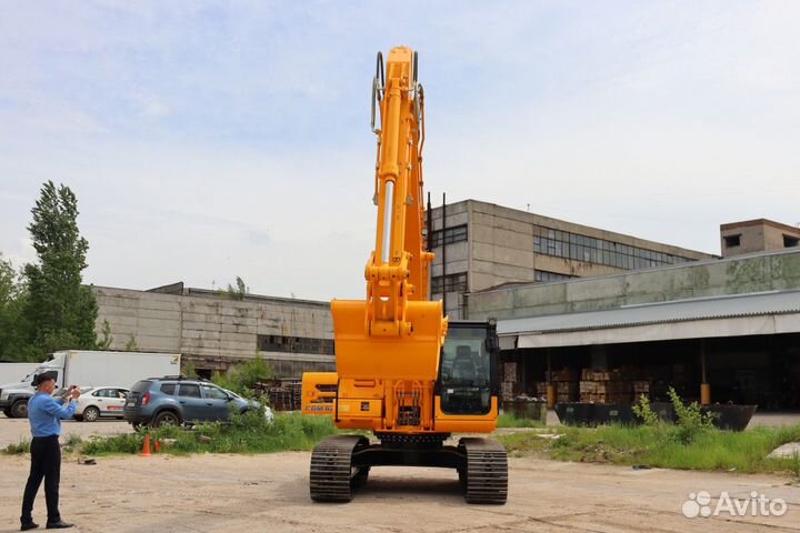 Гусеничный экскаватор Lonking CDM6225, 2023