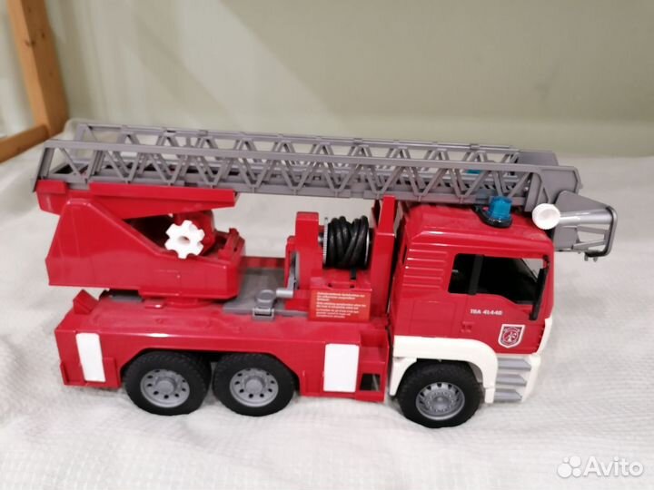 Пожарная машина bruder