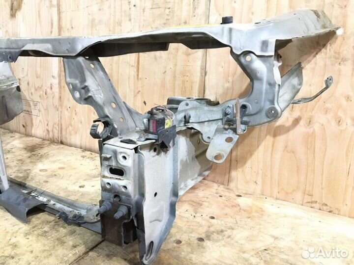 Рамка радиатора Toyota Mark Ii Qualis MCV21W 2mzfe