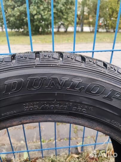 Dunlop EconoDrive 205/60 R16