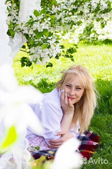 Фотосессия прогулка в яблонях