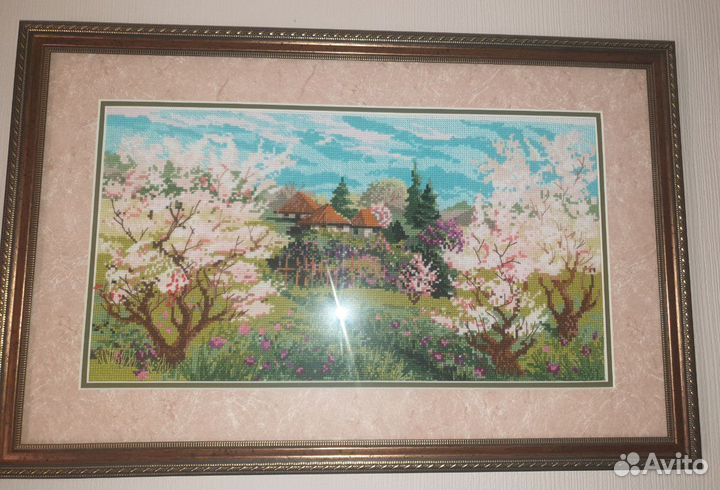 Картина вышитая крестиком