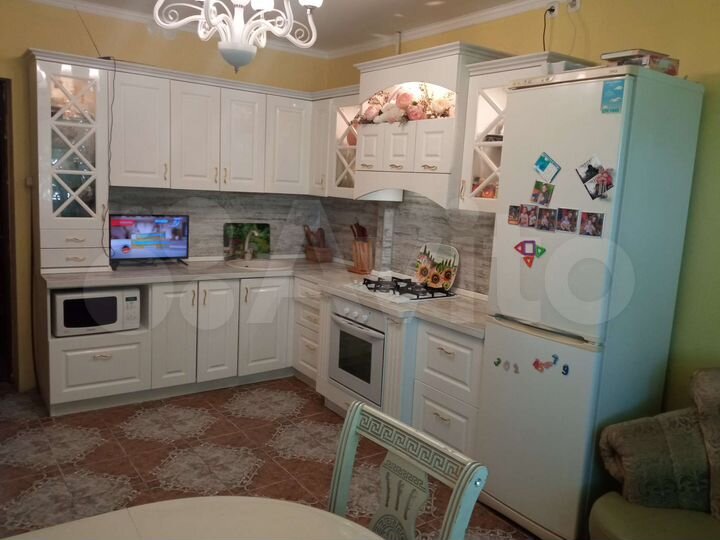 Коттедж 300 м² на участке 15 сот.