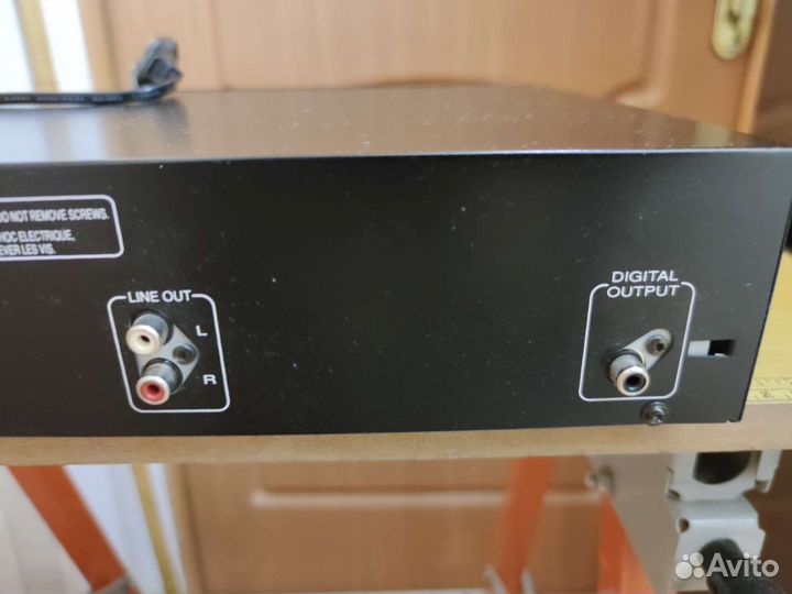 Marantz compact disc player CD4000