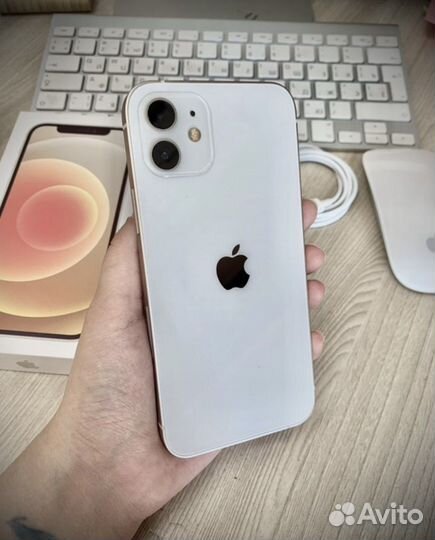 iPhone 12 128gb white