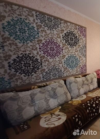 Диванные подушки большие-2шт