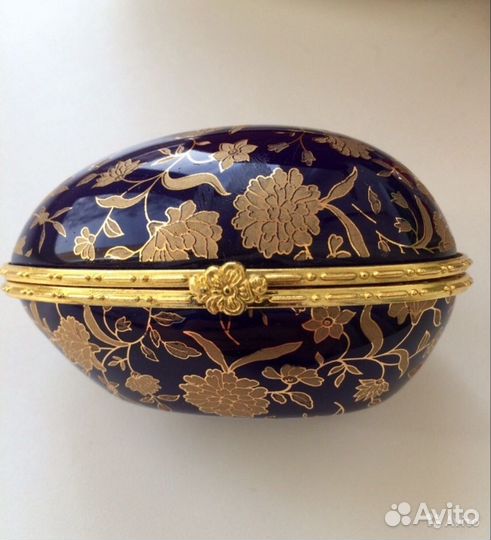 Керамическая шкатулка