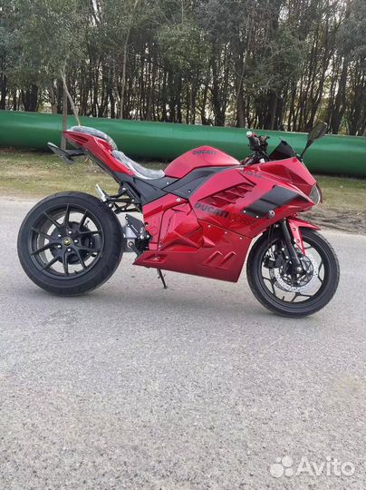 Электромотоцикл Ducati