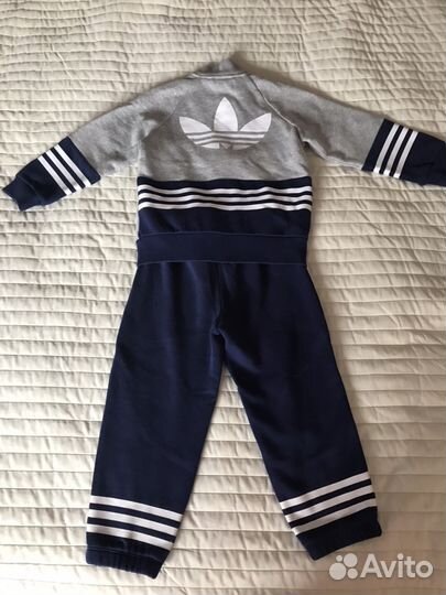 Спортивный костюм «adidas»