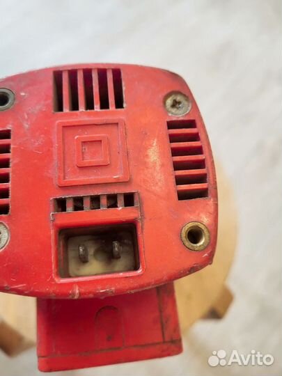 Двигатель универсальный две скорости