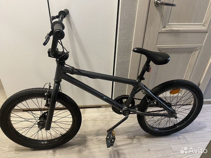 Городской велосипед BMX wipe 100 20 btwin