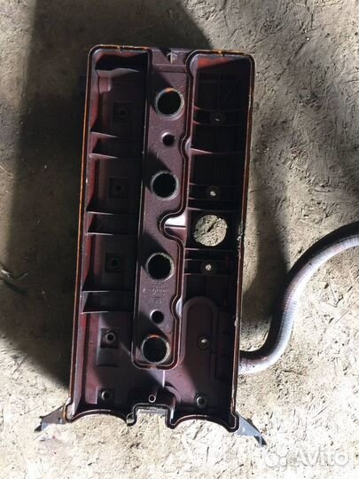 Клапанная крышка Daewoo Leganza