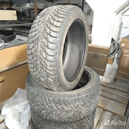 Nokian Tyres Hakkapeliitta 9 SUV 275/45 R21 110T