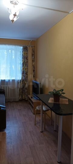 Комната 13 м² в 6-к., 1/5 эт.