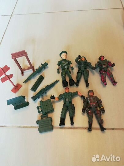 Военная техника, солдаты игрушки