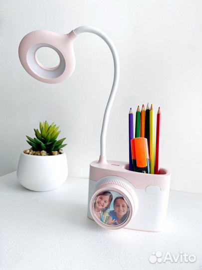 Лампа настольная с органайзером