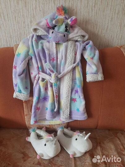 Халат и тапочки