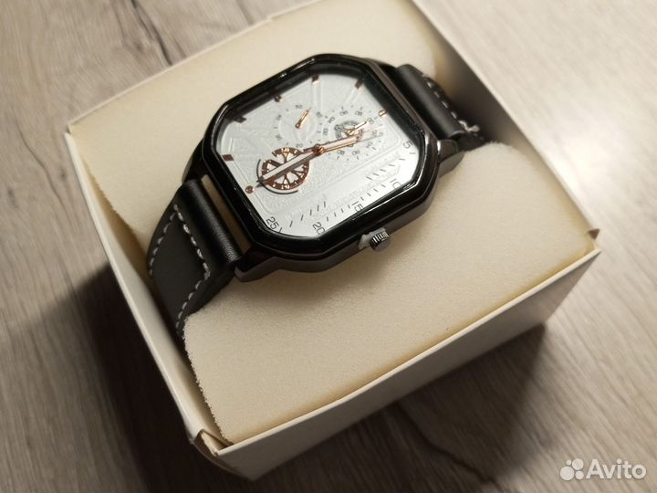 Наручные часы